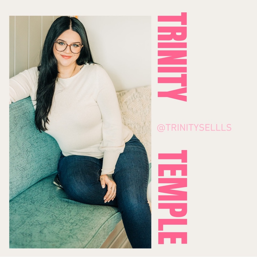 Trinitysellls is live! Live show listing - Like to be notified when I go live! - Picture 1 of 8